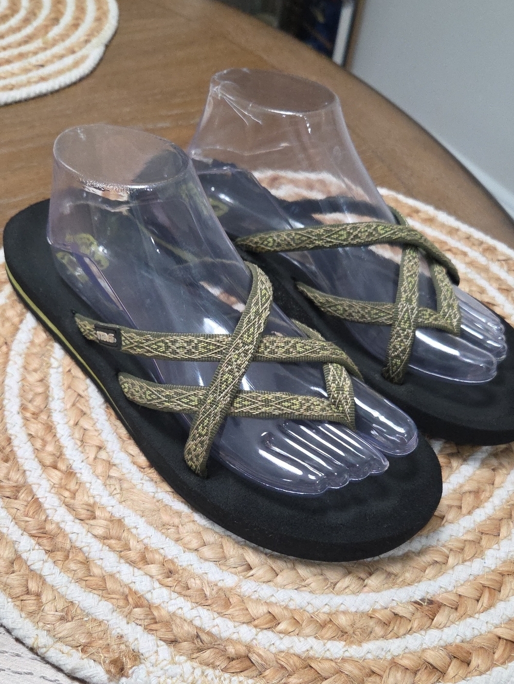 Teva Womans Olowahu Strappy Sandals In Olive/khaki, Size 10